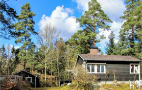 Awesome home in Hästveda with WiFi and 2 Bedrooms